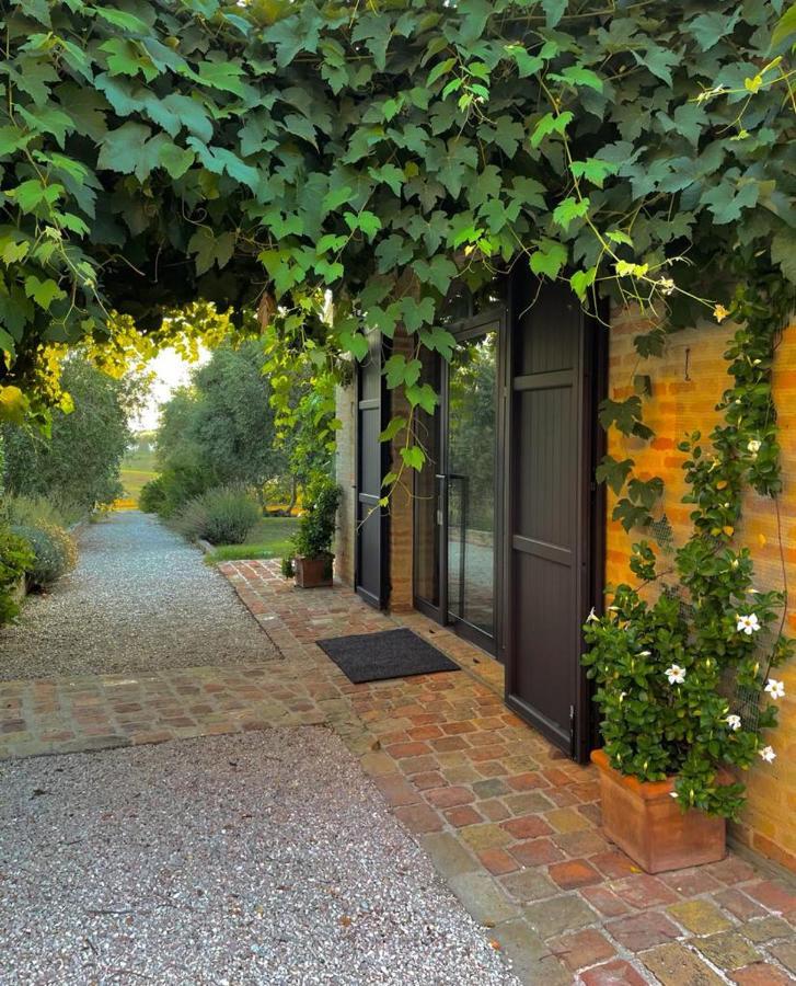 Solea Relais Di Charme- Adults Only Guest House Trecastelli Exterior photo