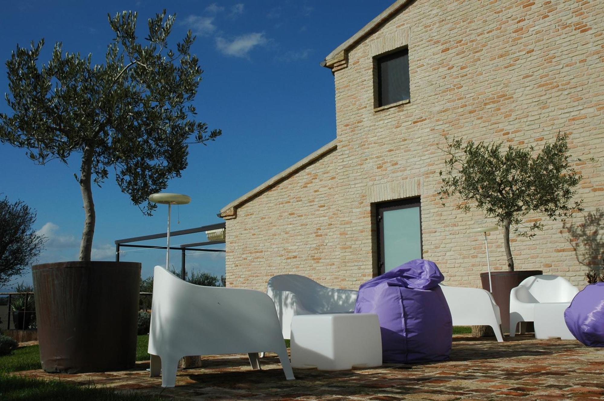 Solea Relais Di Charme- Adults Only Guest House Trecastelli Exterior photo